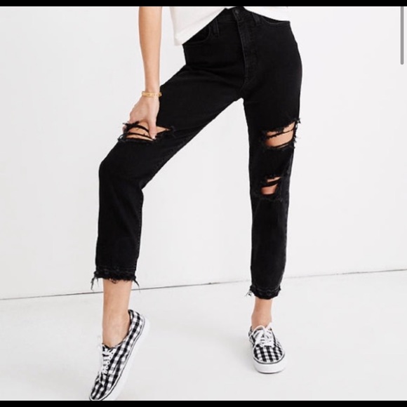 Madewell 29 Black Ripped Mom Jeans Raney Wash NWOT - Picture 2 of 8
